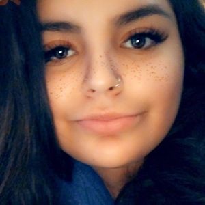 Meet your Posher, Cecelia